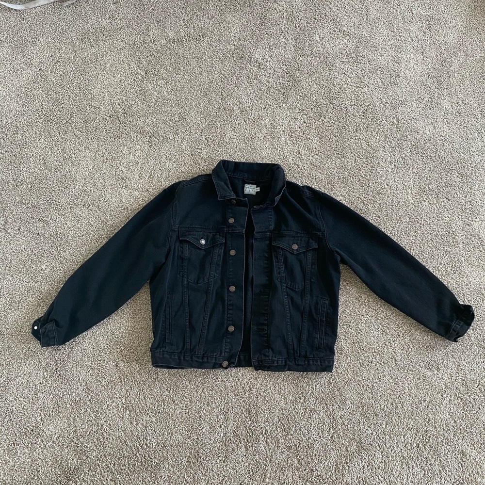Black oversized jean jacket
